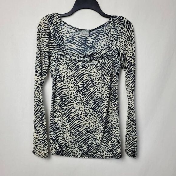 Daytrip MEDIUM Black/White Animal Print LS Blouse - Picture 4 of 8